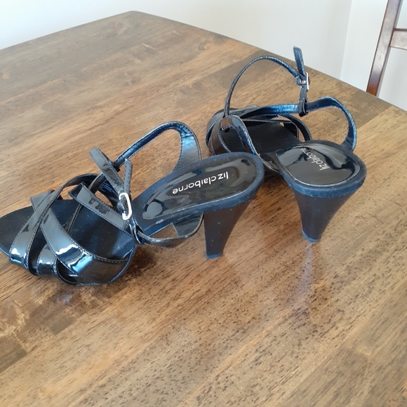 Women's Sandals - Picture 4 of 5